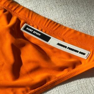 🍊 the orange kvrt speedo